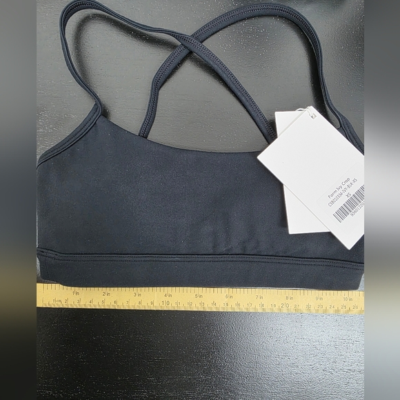 CSB - Form Ivy Crop - Picture 6 of 7